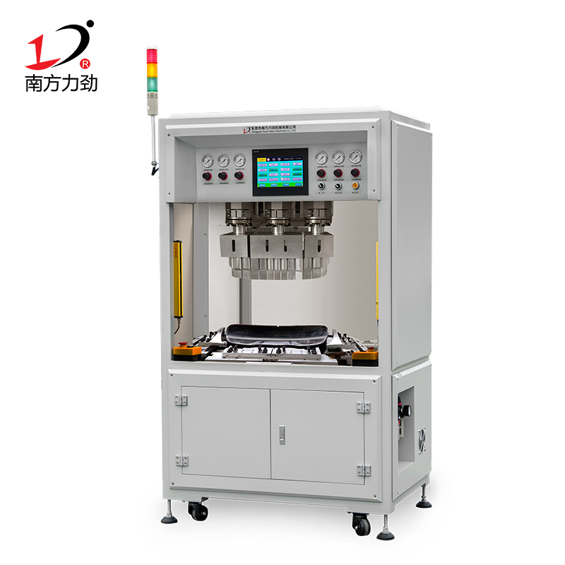 汽車內(nèi)飾件儀表盤(pán)超聲波焊接機(jī)